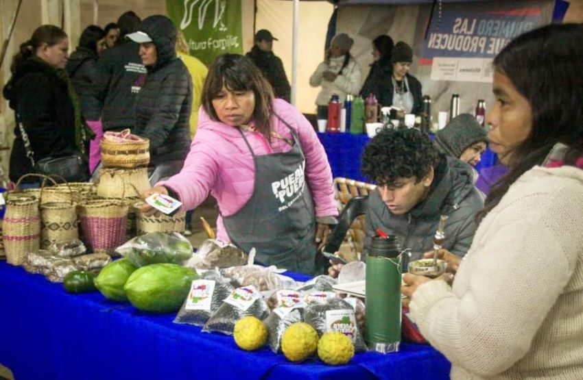 Productoras guaraníes presentes en el Cuarto Alimentazo de Posadas