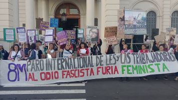 8 M en Paraná, Entre Ríos. Asamblea Feminista MLTTNB.